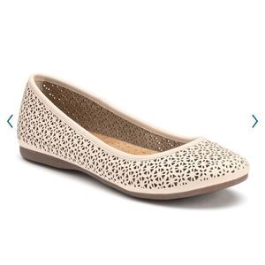CROFT & BARROW ORTHOLITE‎ LASER CUT FLATS SIZE 8 B22A